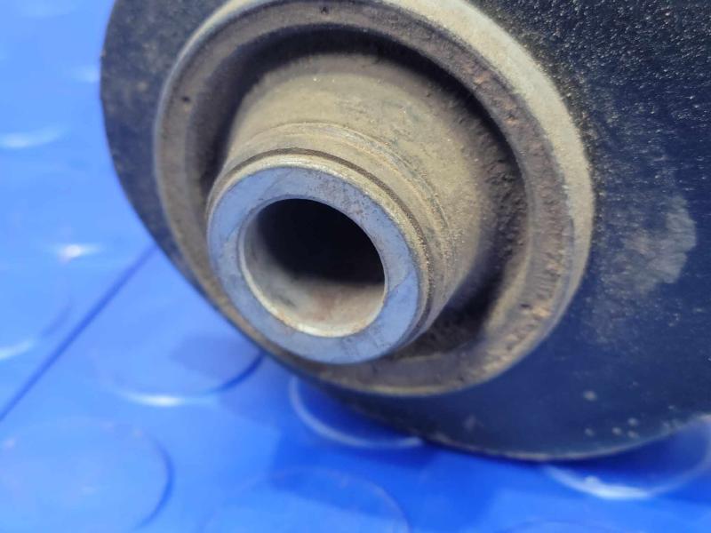 2014 Jeep Cherokee Lower Control Arm Rr