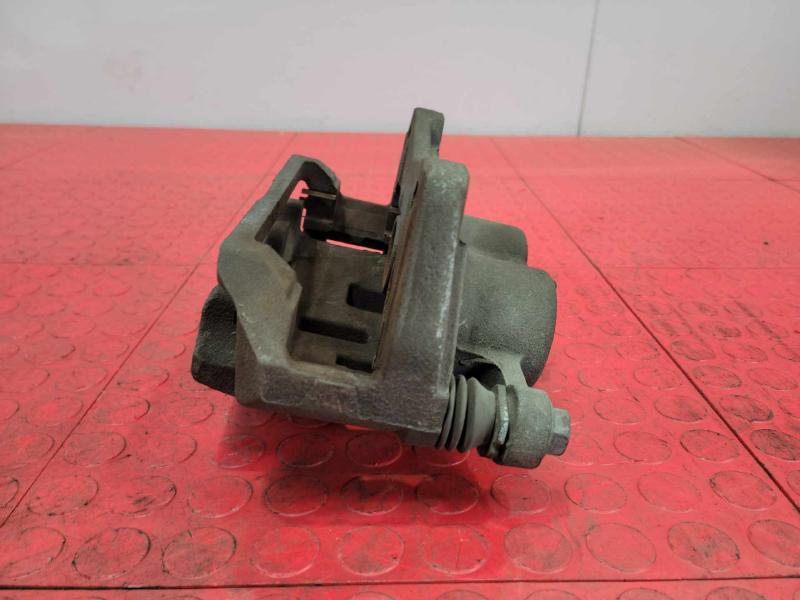 2016 Acura MDX Caliper