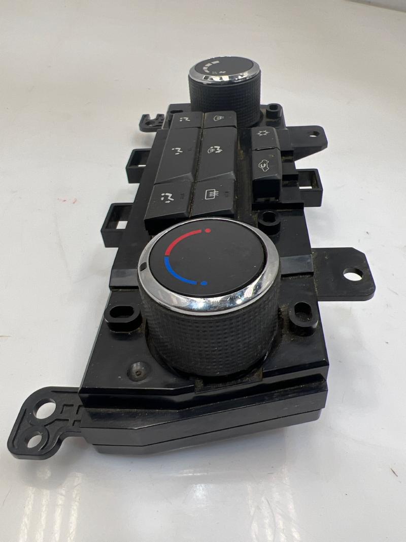 2012 Chevrolet Cruze Heater A/C Control