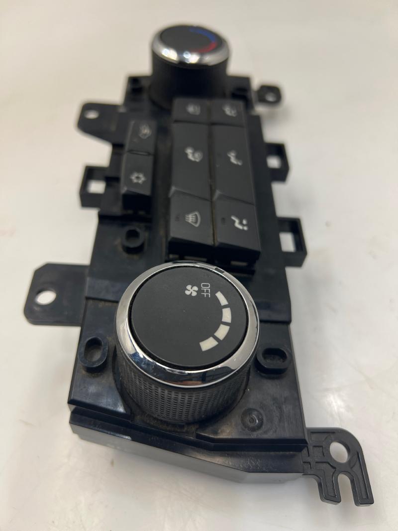 2012 Chevrolet Cruze Heater A/C Control