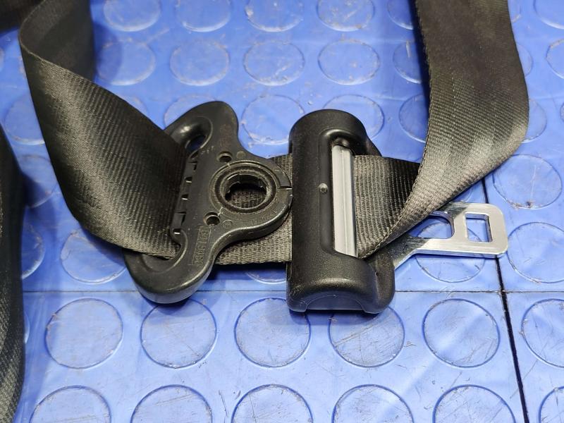 2020 Ford Mustang Front Seat Belt