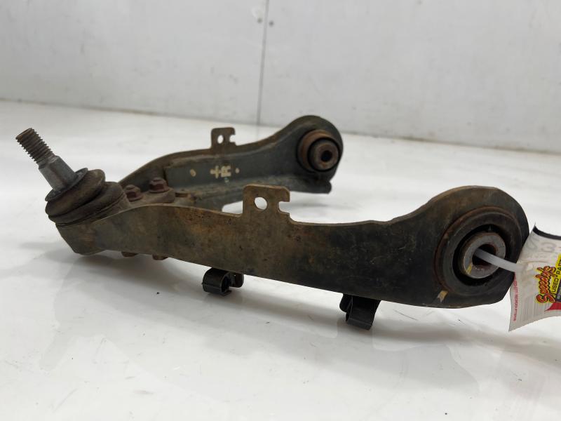 2004 Chevrolet Colorado Upper Control Arm Front