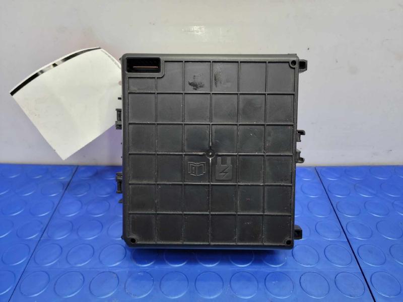 2021-2023 Ford Escape Engine Fuse Box Junction Block OEM LX6T-14D068-NAC