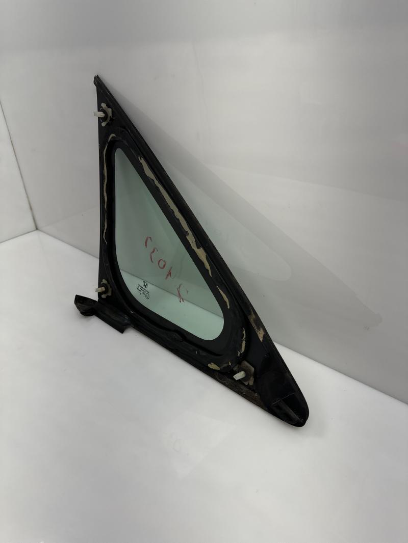 2015 Honda Fit Windshield Glass