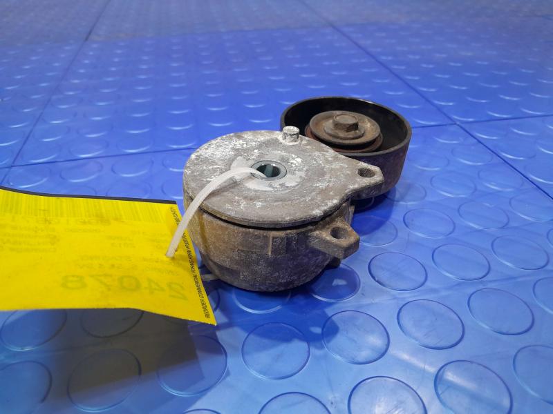 2013 Nissan Juke Engine Belt Tensioner