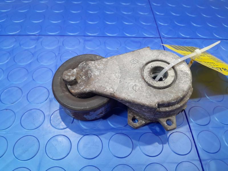 2013 Nissan Juke Engine Belt Tensioner
