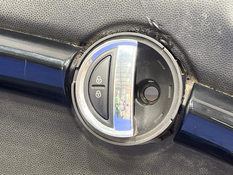 2016 MINI Cooper Front Door Trim Panel