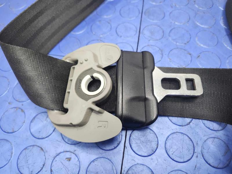 2017 Hyundai Accent Front Seat Belt