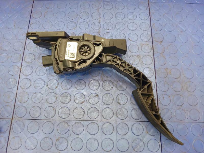 2012 Jeep Grand Cherokee Pedal Assembly