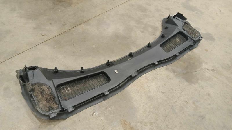 2013-2019 Ford Escape Cowl Panel Cover Grille Genuine OEM CJ5Z78022A68A