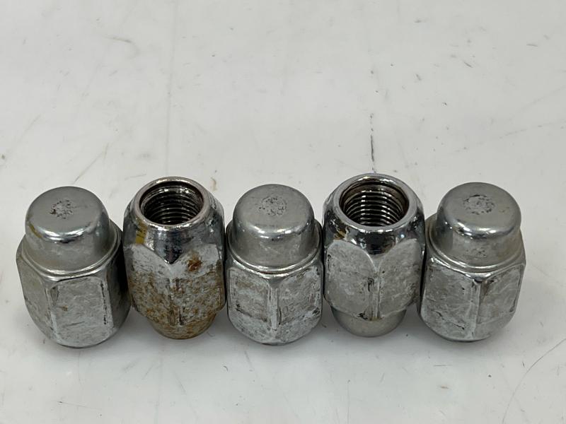 1980 - 1996 Ford F150 F250 Alloy Wheel Lug Nut Set (5) OEM