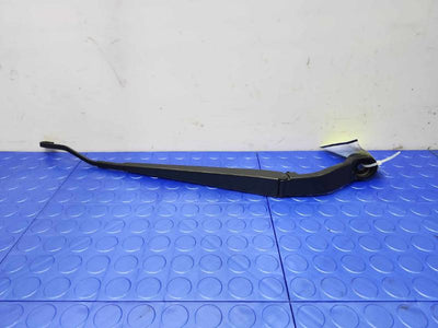 2022 Mitsubishi Eclipse Cross Wiper Arm