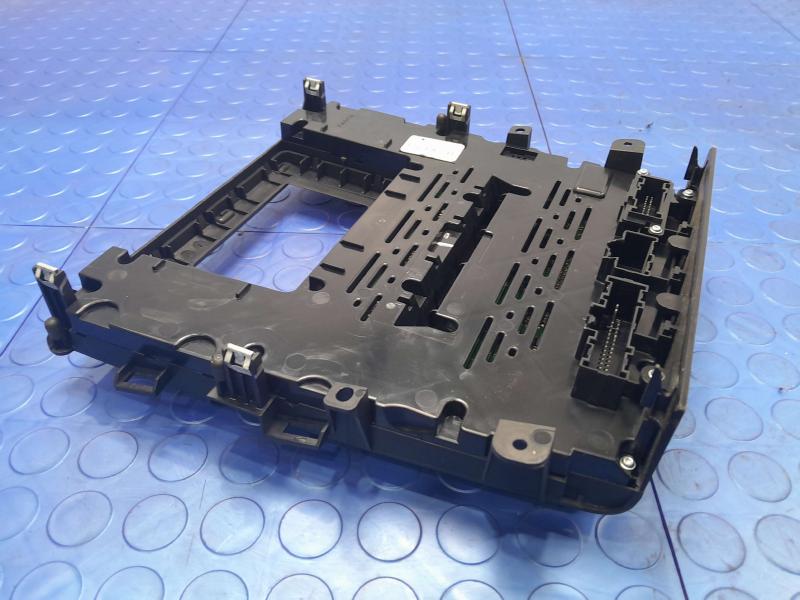 2015 Ford Fusion Radio / Temperature Control Panel Genuine OEM FS7T18E243DD