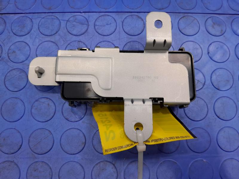 2022-2024 Hyundai Ioniq 5 Charge Door Control Module Genuine OEM 863C3GI000
