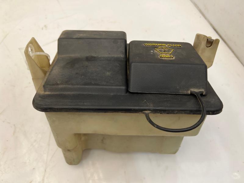 1998 - 2006 Ford F150 Windshield Washer Fluid Reservoir OEM 7L3Z17618A