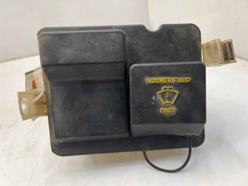 1998 - 2006 Ford F150 Windshield Washer Fluid Reservoir OEM 7L3Z17618A