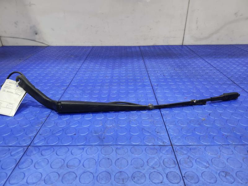 2012 Mercedes Sprinter Wiper Arm