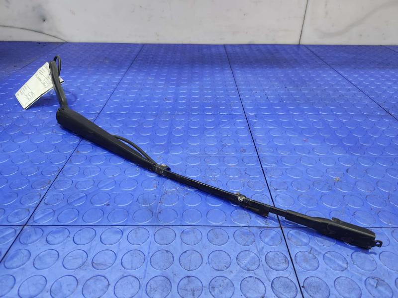 2012 Mercedes Sprinter Wiper Arm