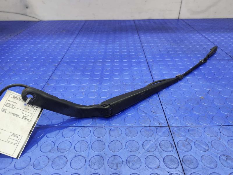 2012 Mercedes Sprinter Wiper Arm