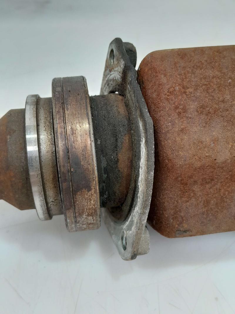 2017 Jeep Renegade Axle Shaft