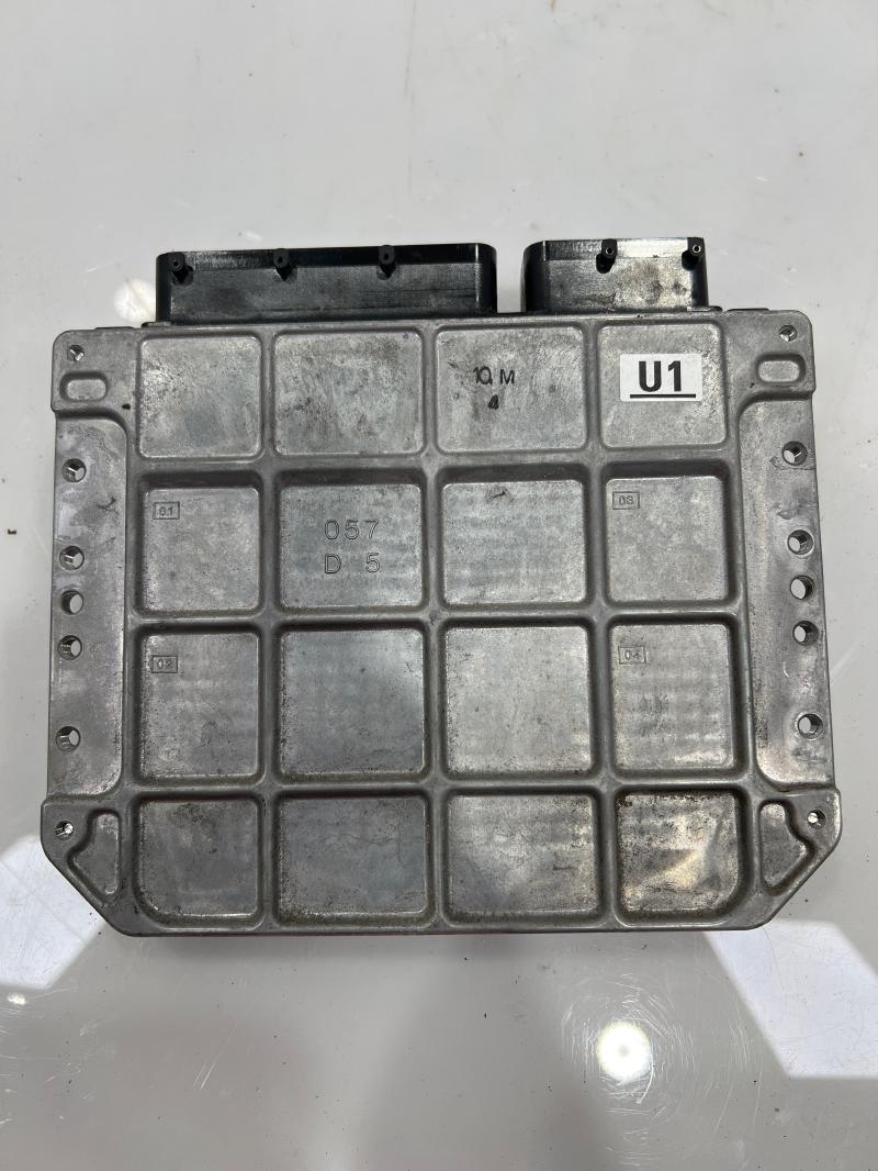 2010 Toyota Prius Electronic Control Module ECU ECM PCM From 9/09 OEM