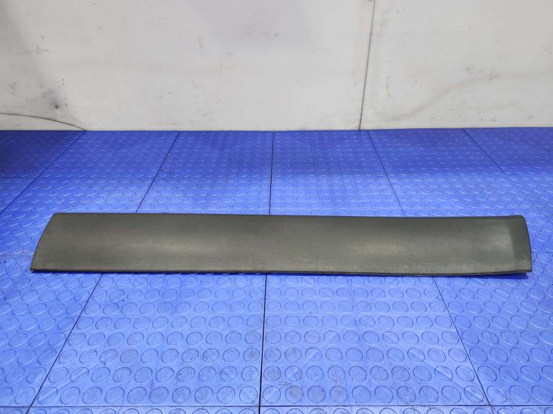 2020 Jeep Renegade Front Door Moulding