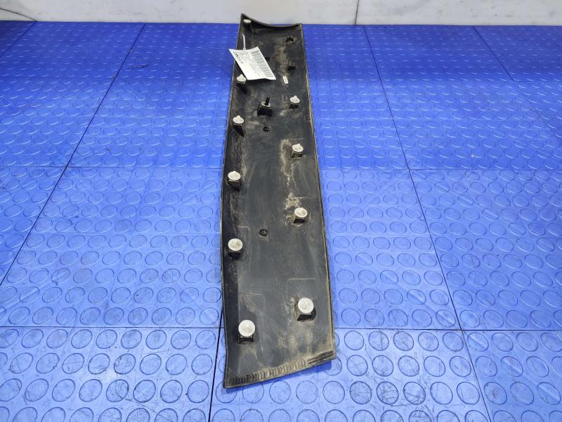 2020 Jeep Renegade Front Door Moulding