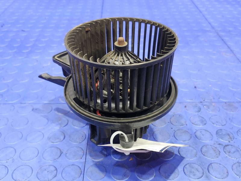 2010 Chevrolet Tahoe Blower Motor