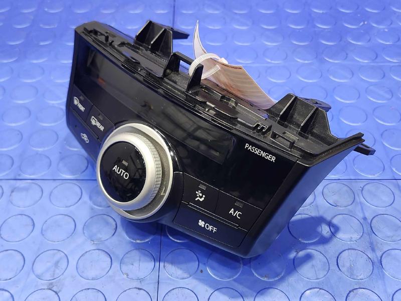 2014 Toyota Prius V Automatic Temperature Climate Control Panel OEM 5590047150