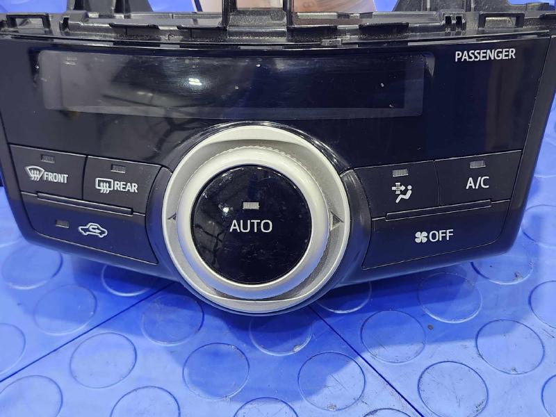 2014 Toyota Prius V Automatic Temperature Climate Control Panel OEM 5590047150