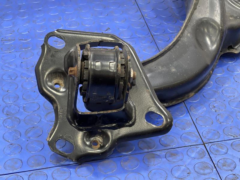 2016 MINI Cooper Lower Control Arm Rr