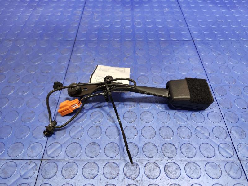 2020 Land Rover Discovery Sport Front Seat Belt
