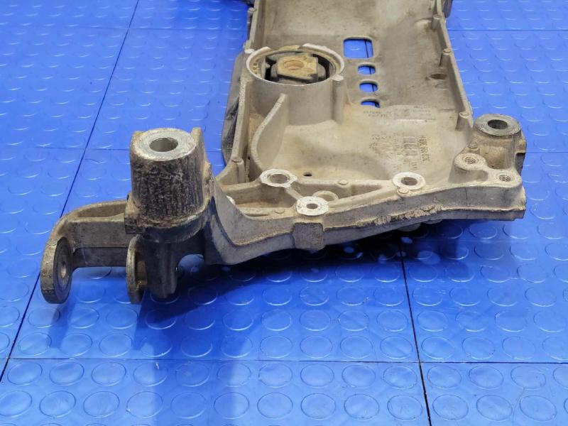 2009 Volkswagen Tiguan Crossmember/Cradle/Undercarria