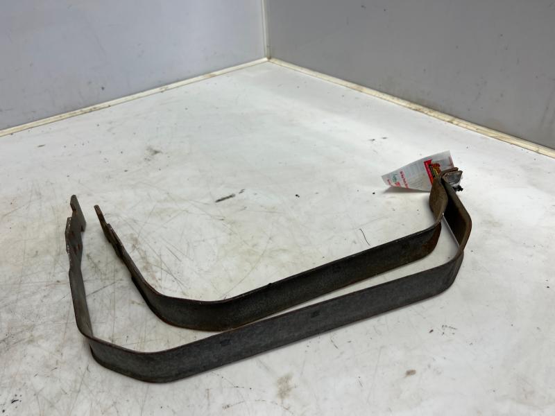 2006 Ford Expedition Fuel Tank Strap