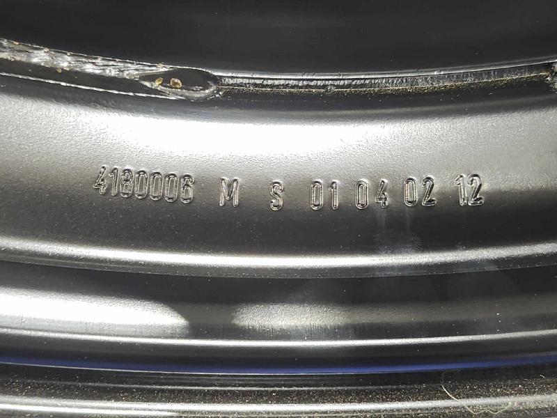 2012 Mercedes ML-Class Wheel