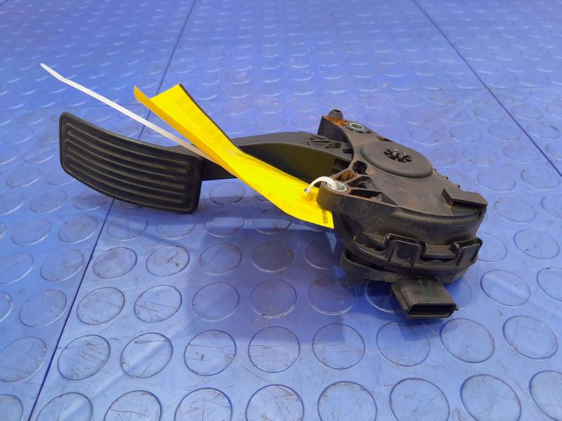 2013-2018 Nissan Altima Accelerator Pedal Assembly Genuine OEM 180023TA0B