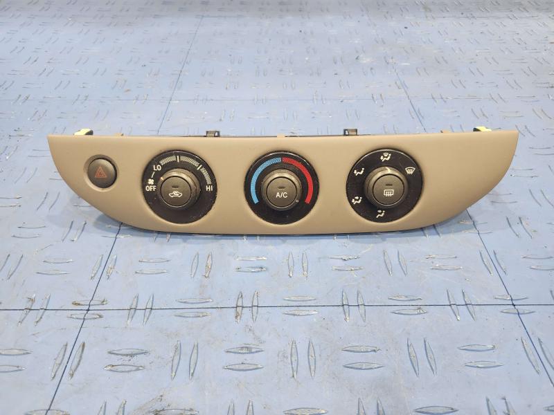 2002 Toyota Camry Heater A/C Control