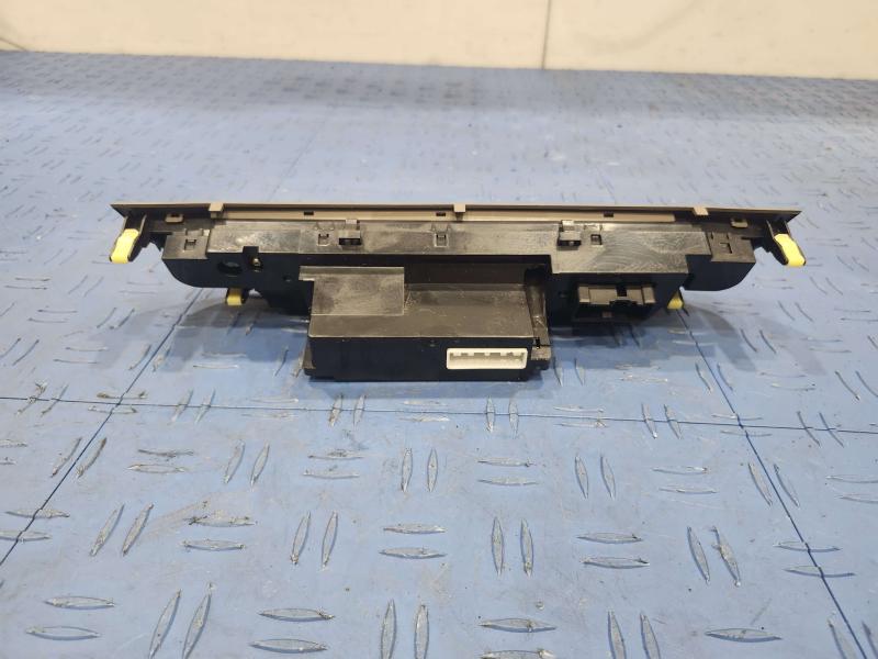 2002 Toyota Camry Heater A/C Control