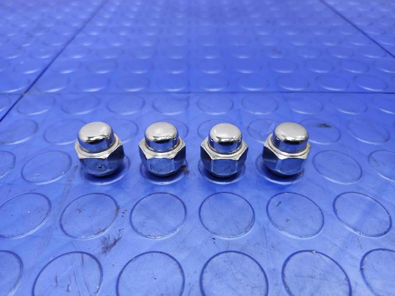 2017 Mazda Miata Lug Nuts