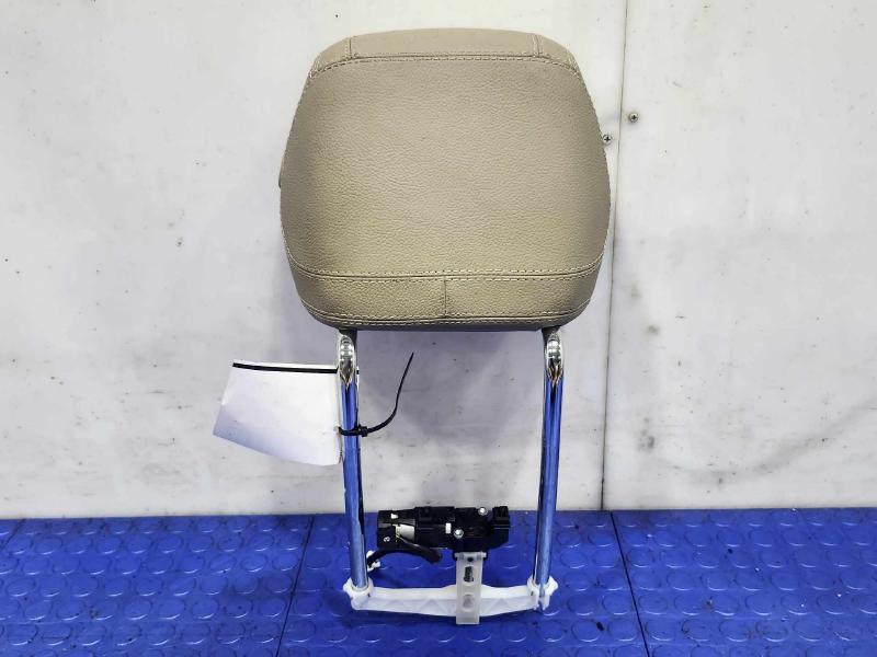 2012 Mercedes ML-Class Headrest