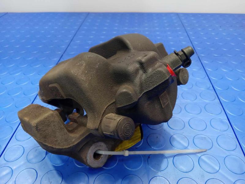 2015 BMW 428i Caliper