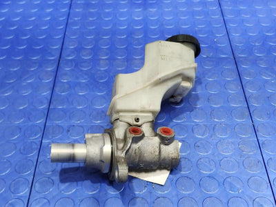 2014 Nissan Maxima Master Cylinder