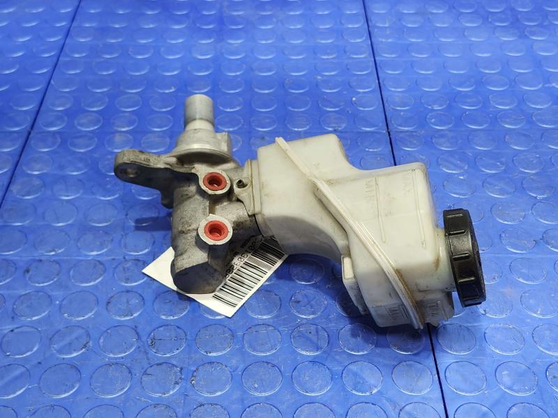 2014 Nissan Maxima Master Cylinder