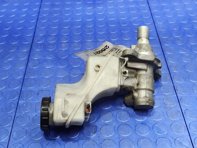 2014 Nissan Maxima Master Cylinder
