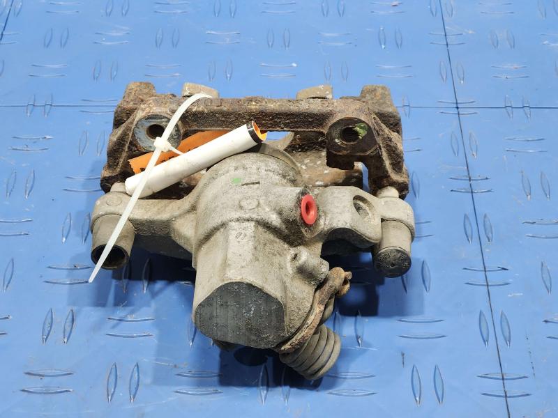 2012 Ford Focus Caliper