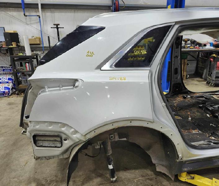 2019 Cadillac XT5 Quarter Panel