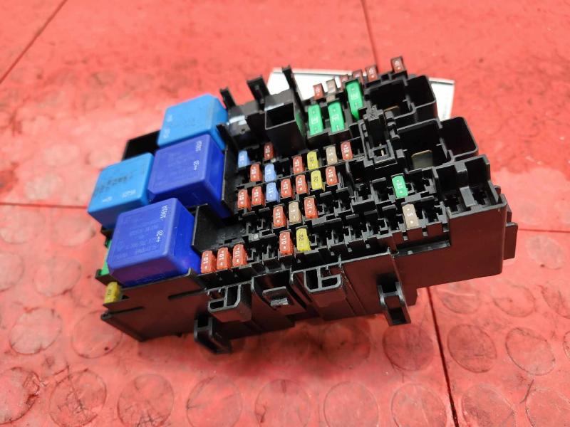 2020-2024 Nissan Sentra Engine Fuse Box Junction Block Genuine OEM 243116LA0A