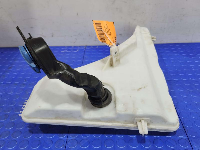 2017-2019 Audi Q7 OEM Windshield Washer Fluid Reservoir Assembly 4M0955453C