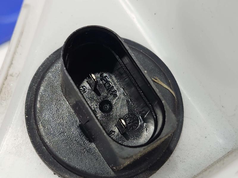2017-2019 Audi Q7 OEM Windshield Washer Fluid Reservoir Assembly 4M0955453C