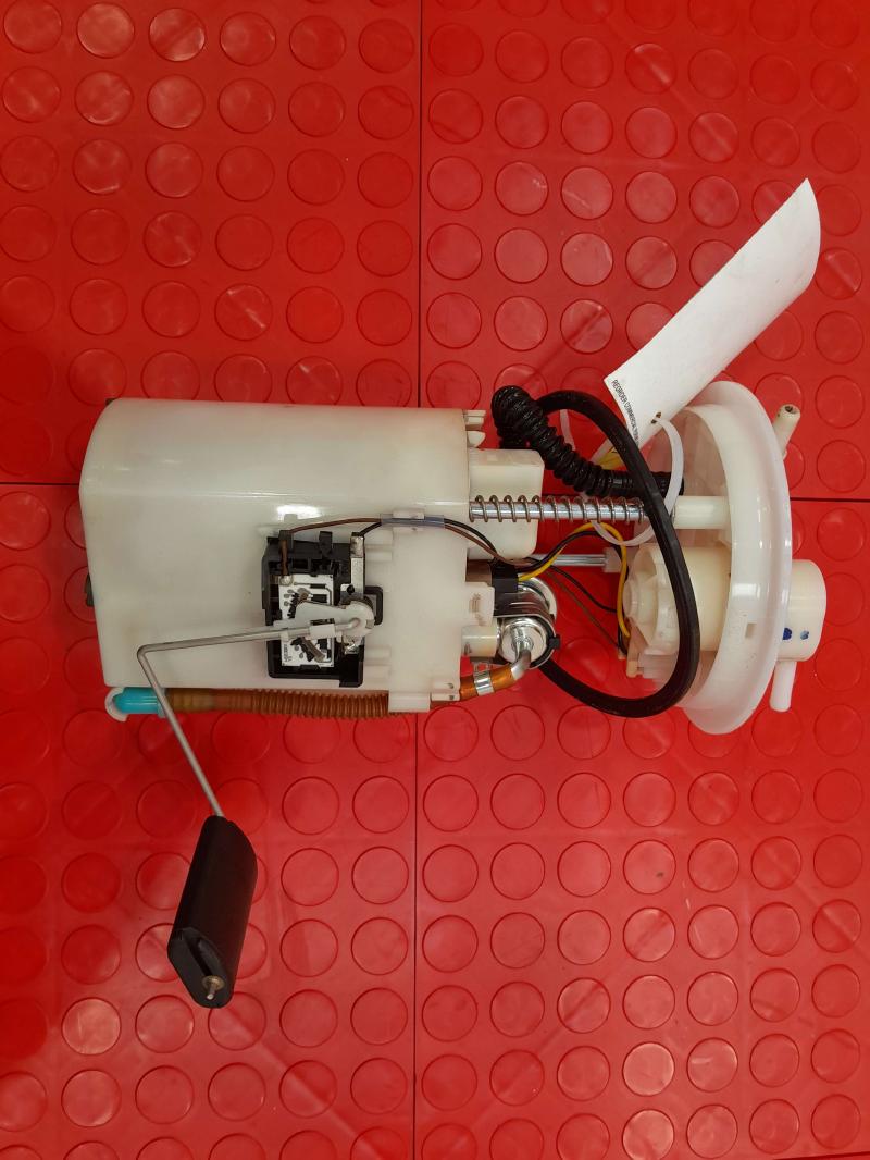 2010-2013 Kia Forte Tank Mounted Fuel Pump Assembly Genuine OEM 311101M500